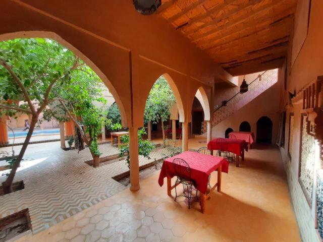 Maison Merzouga Guest House Exterior photo